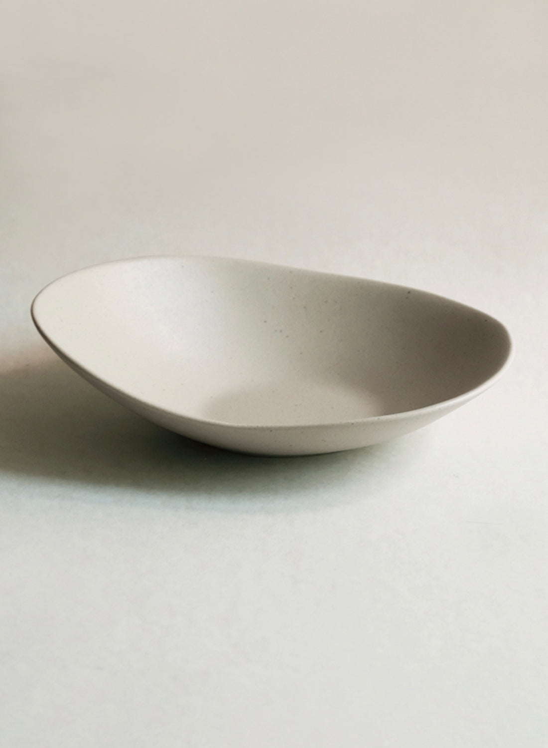 Bol ovale en céramique NR, beige terre